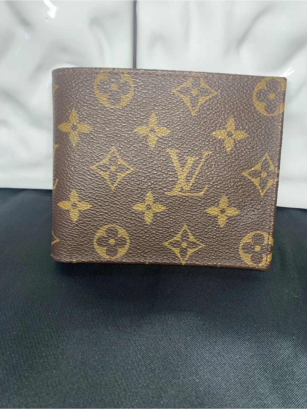 Louis Vuitton Monogram Canvas Bifold Wallet - Brown & Gold